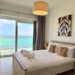 Modern Seafront 2br W/pool By Arcocollection *