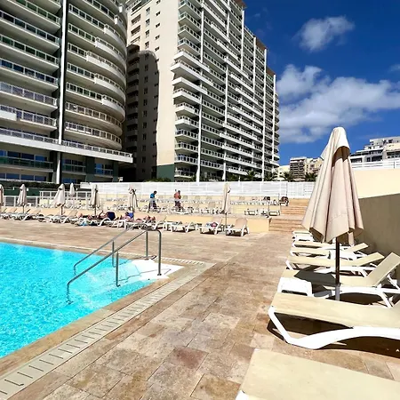 Modern Seafront 2br W/pool By Arcocollection *