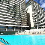 Modern Seafront 2br W/pool By Arcocollection