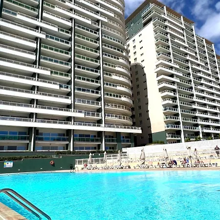 Modern Seafront 2br W/pool By Arcocollection